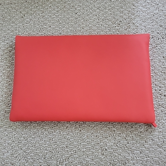 Everlane Red Foldover Clutch - Picture 3 of 11